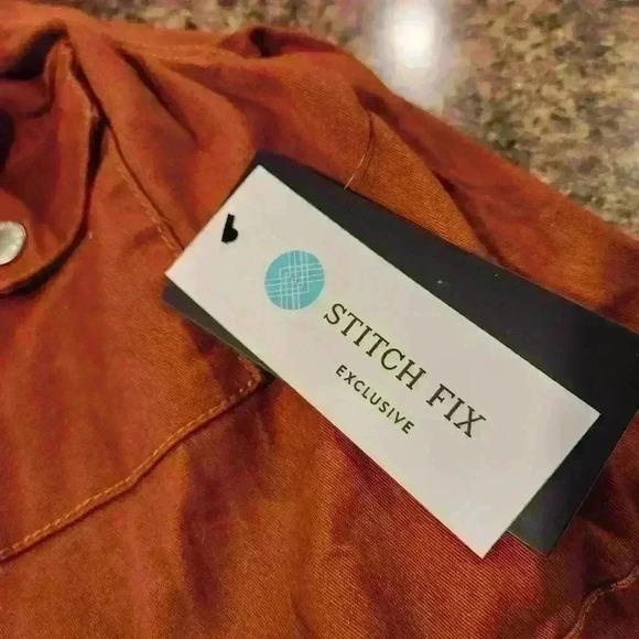 TINSEL Chapleen Canvas Cargo Jacket with Detachable Hood in Burnt Orange $98 - Picture 12 of 16